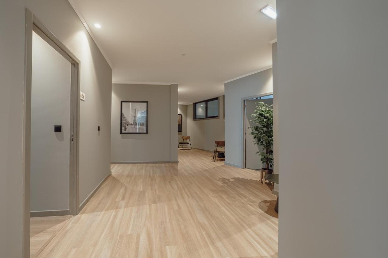 River Eyes Suites บีลาโนวาเดกายา ภายนอก รูปภาพ