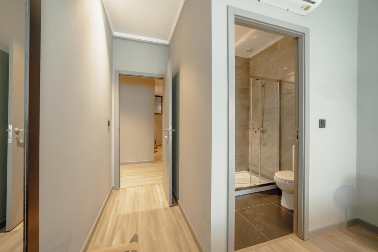 River Eyes Suites บีลาโนวาเดกายา ภายนอก รูปภาพ