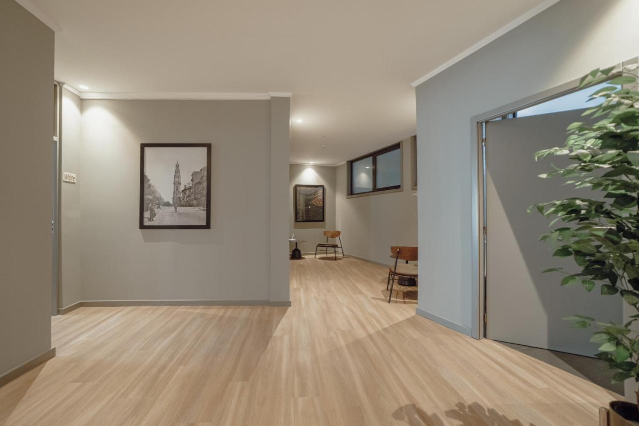 River Eyes Suites บีลาโนวาเดกายา ภายนอก รูปภาพ