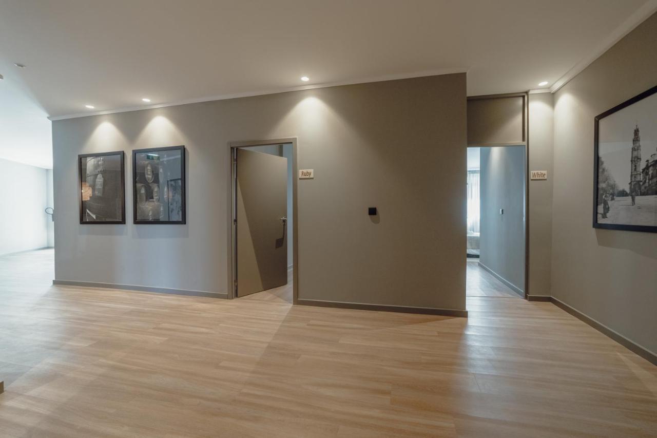 River Eyes Suites บีลาโนวาเดกายา ภายนอก รูปภาพ